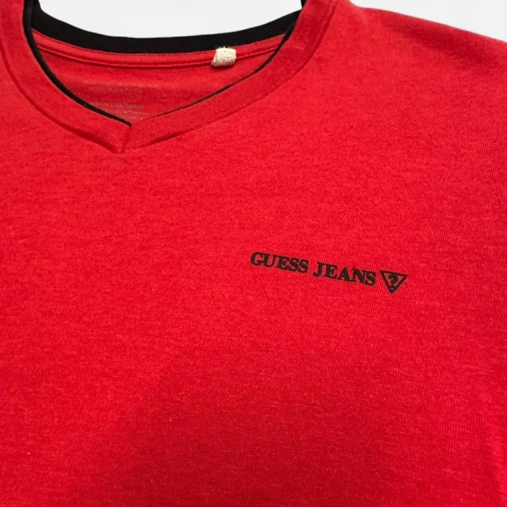 Guess Jeans Los Angeles Mens Red V-Neck T-Shirt Small Black Trim Logo Tee - Picture 2 of 8
